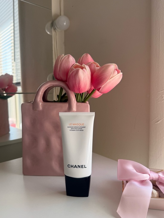 CHANEL Other - CHANEL Le Masque Vitamin C Clay Mask - new never open